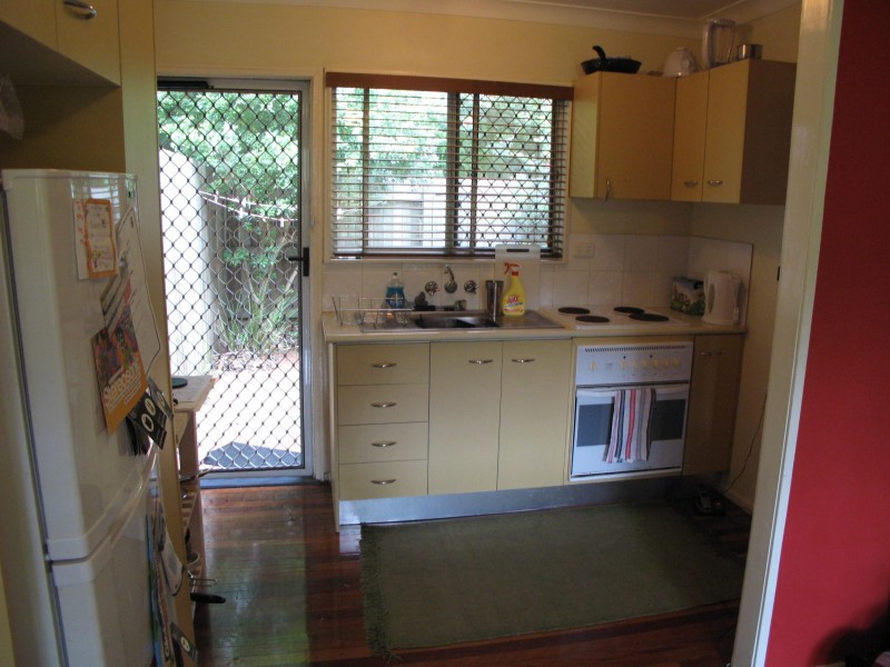 Bardon QLD 4065