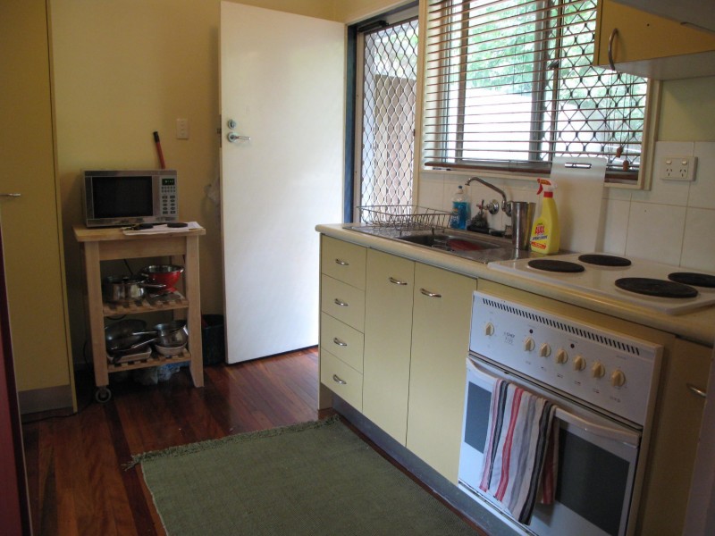 Bardon QLD 4065