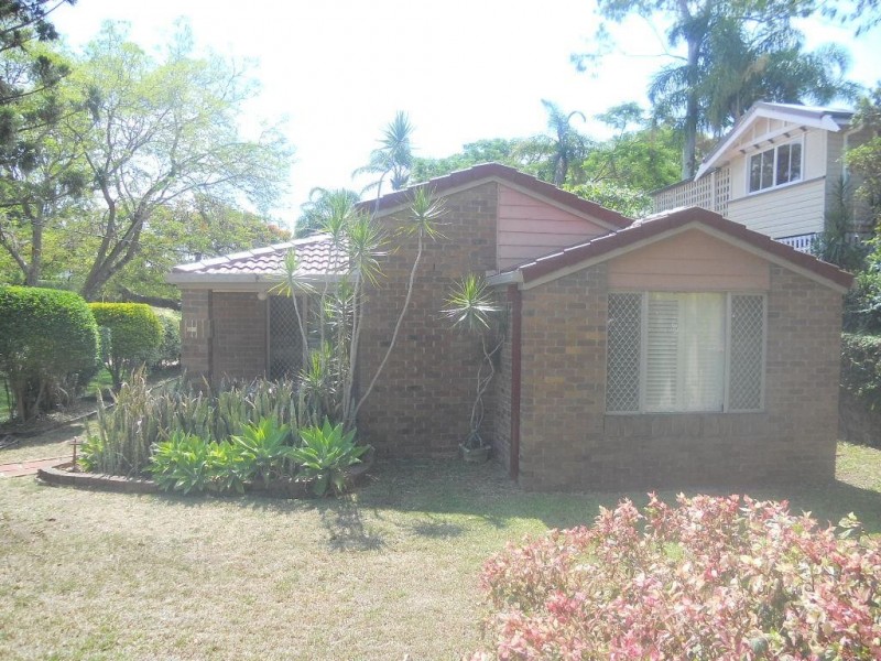 Indooroopilly QLD 4068