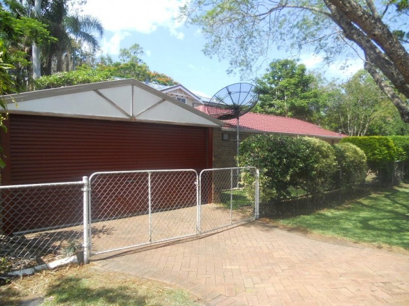 Indooroopilly QLD 4068