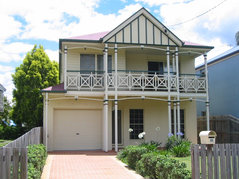 22 STRONG AVENUE, Graceville QLD 4075