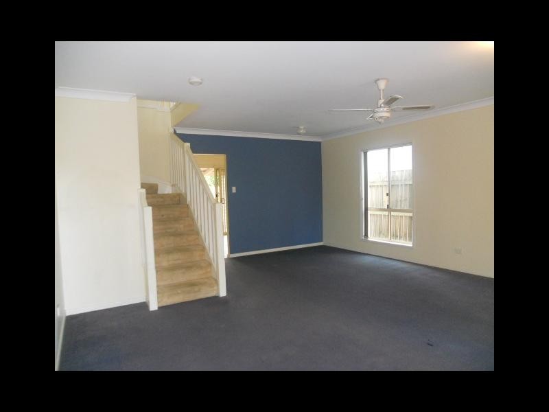 22 STRONG AVENUE, Graceville QLD 4075