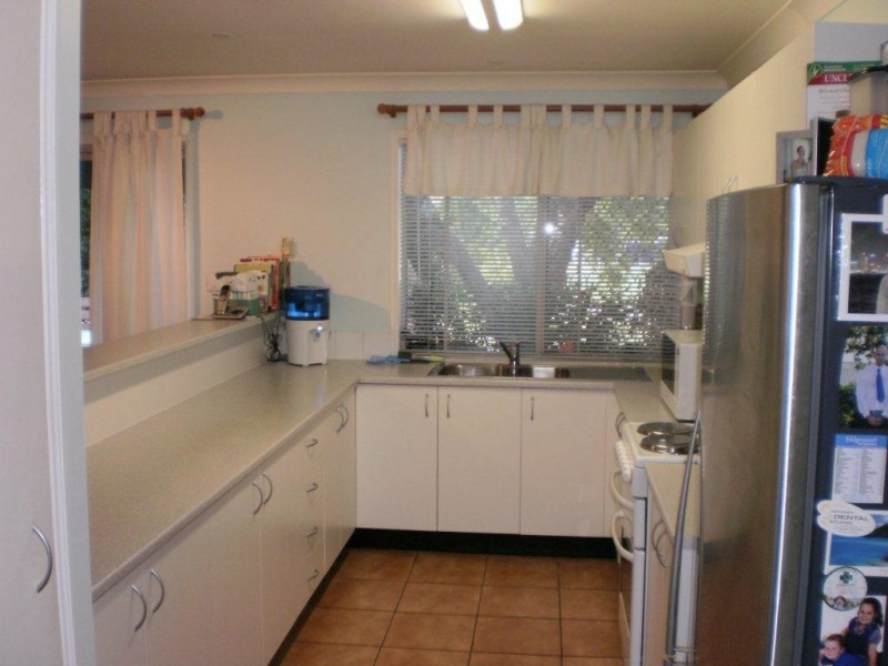 1/3 SUGARWOOD ST, Bellbowrie QLD 4070