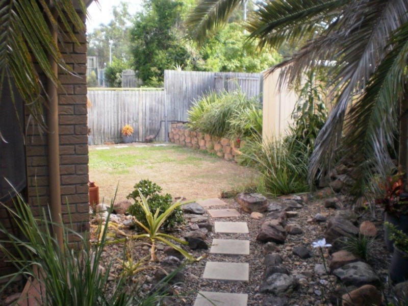 1/3 SUGARWOOD ST, Bellbowrie QLD 4070
