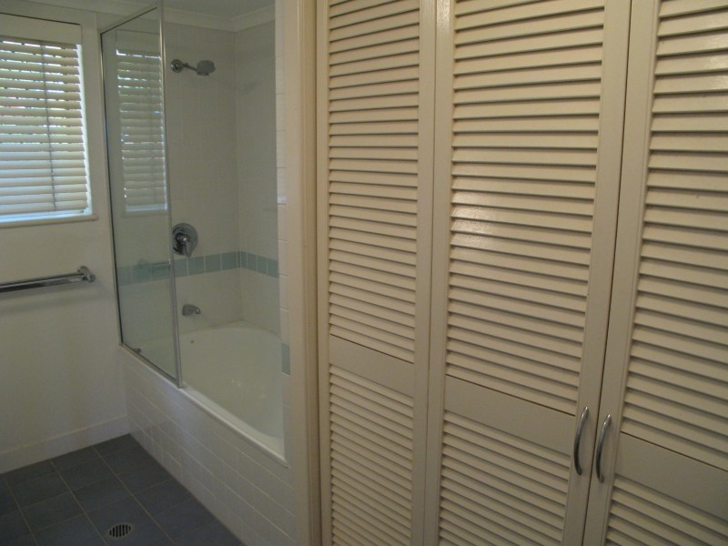 3/200 SWANN RD, Taringa QLD 4068