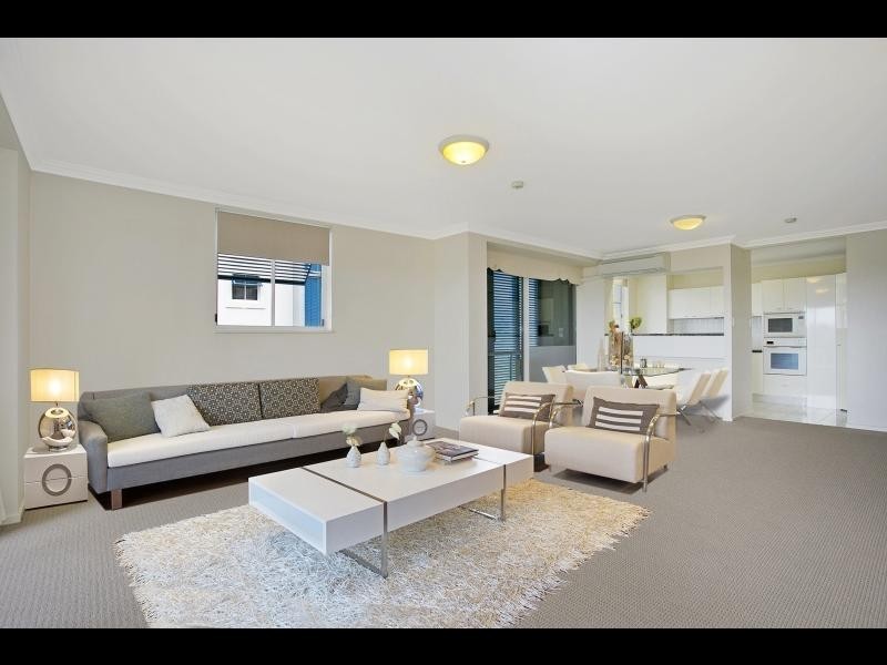213/180 SWANN ROAD, Taringa QLD 4068