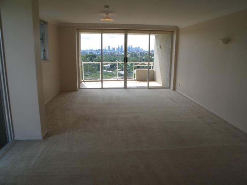 116/180 SWANN ROAD, Taringa QLD 4068