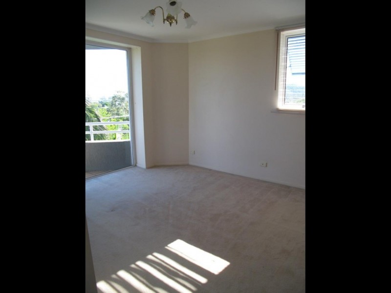 116/180 SWANN ROAD, Taringa QLD 4068