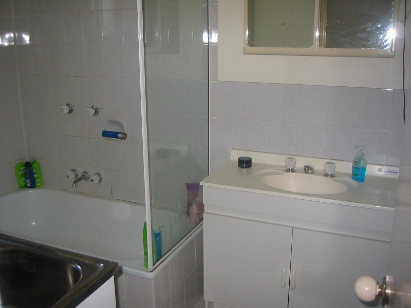 Taringa QLD 4068