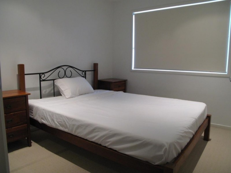 6b TERRACE STREET, Toowong QLD 4066