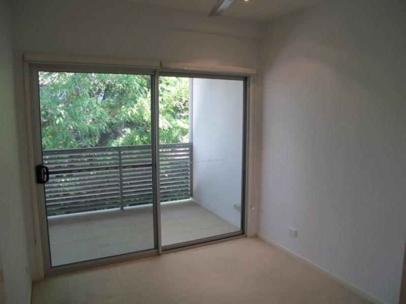 6b TERRACE STREET, Toowong QLD 4066