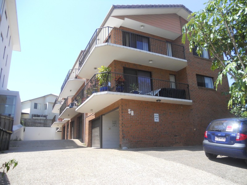 2/58 UNDERHILL AV, Indooroopilly QLD 4068