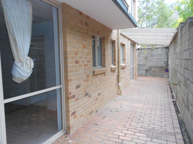 2/10 UNION STREET, Taringa QLD 4068