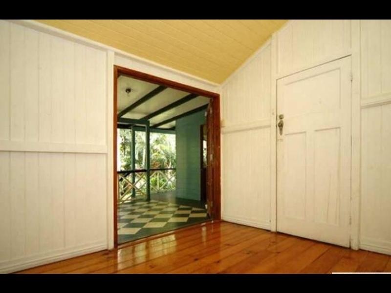 45 VERA ST, Toowong QLD 4066