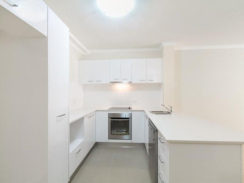 22/38 VINCENT ST, Indooroopilly QLD 4068