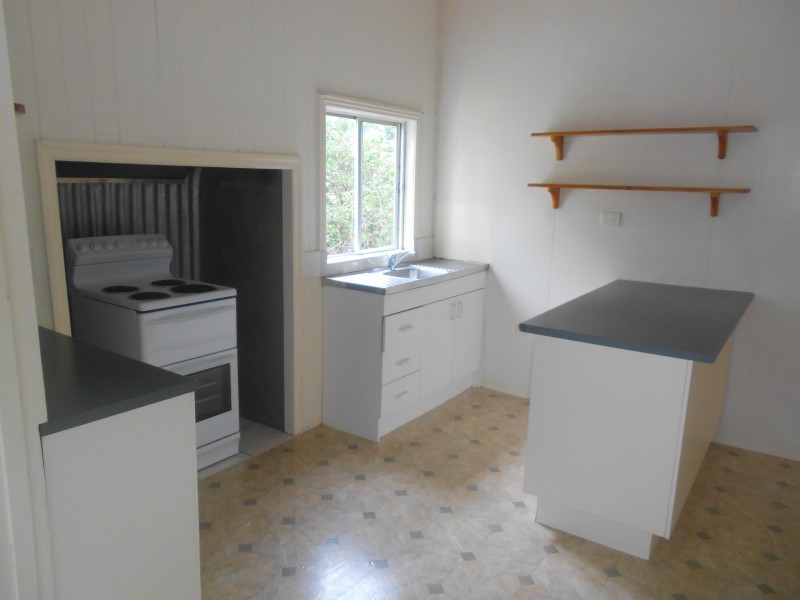 13 WALTER ST, Toowong QLD 4066