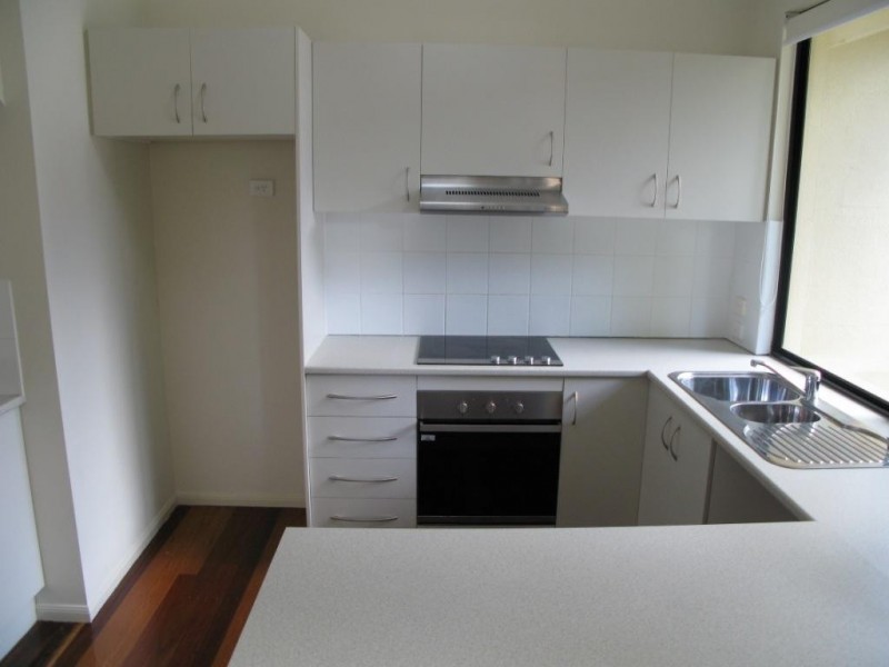 5/56 WARREN STREET, St Lucia QLD 4067