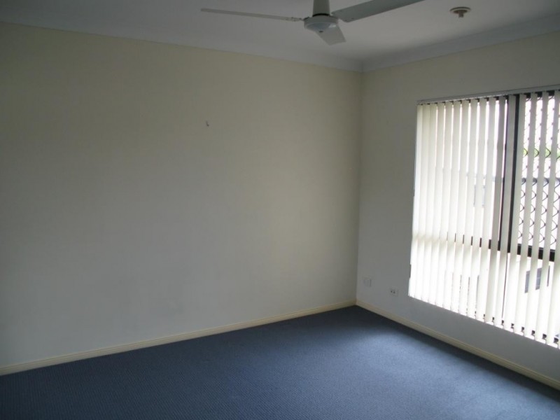 5/56 WARREN STREET, St Lucia QLD 4067