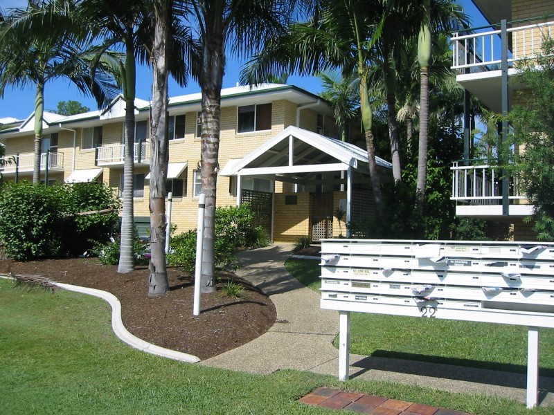 5/22 WARREN STREET, St Lucia QLD 4067