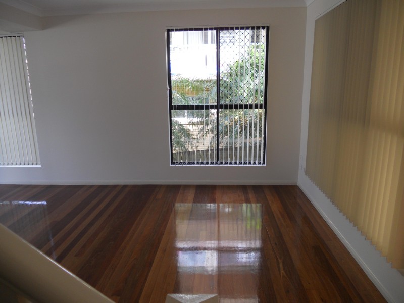 5/56 WARREN STREET, St Lucia QLD 4067