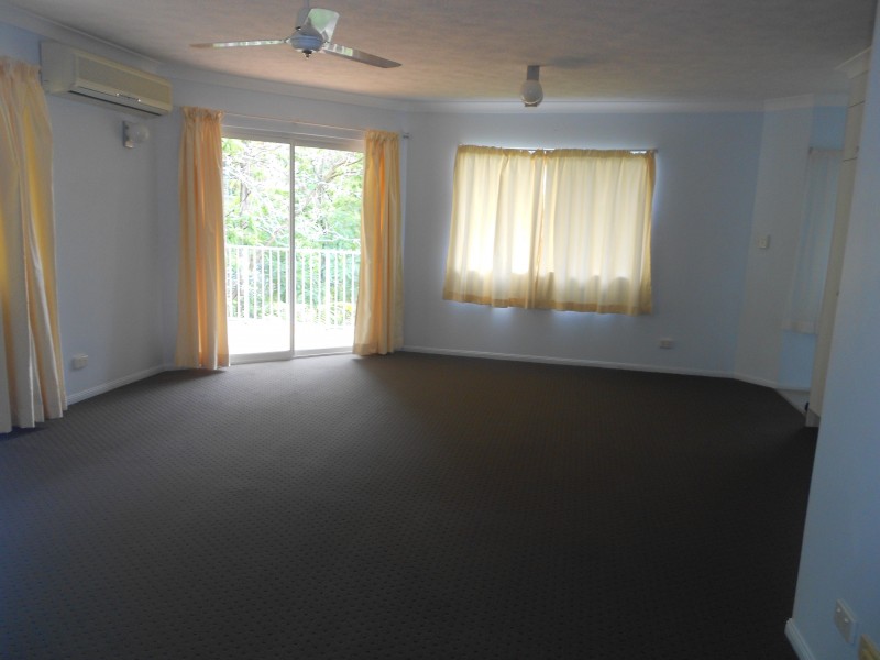 6/71 WARREN STREET, St Lucia QLD 4067