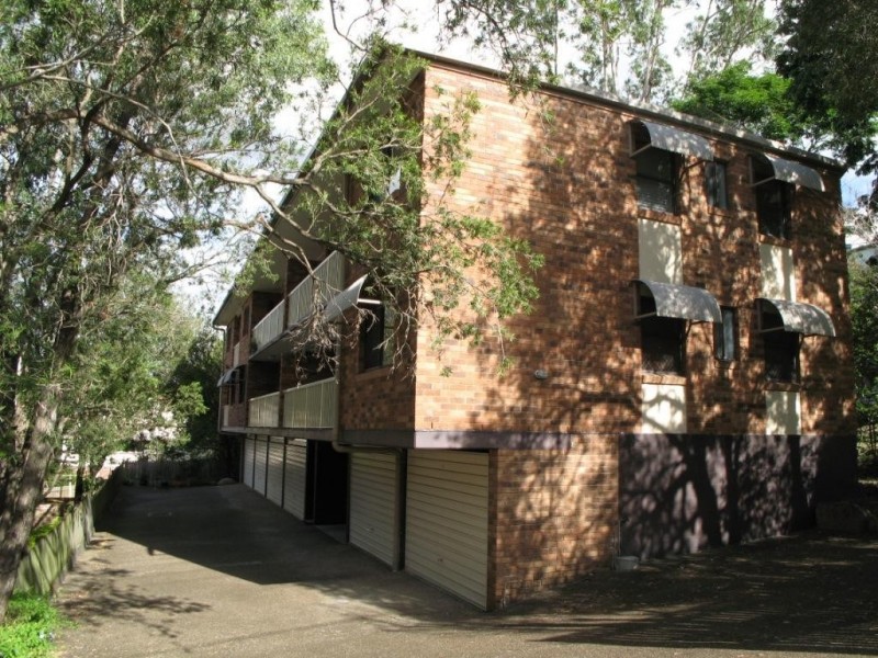 2/124 WHITMORE STREET, Taringa QLD 4068
