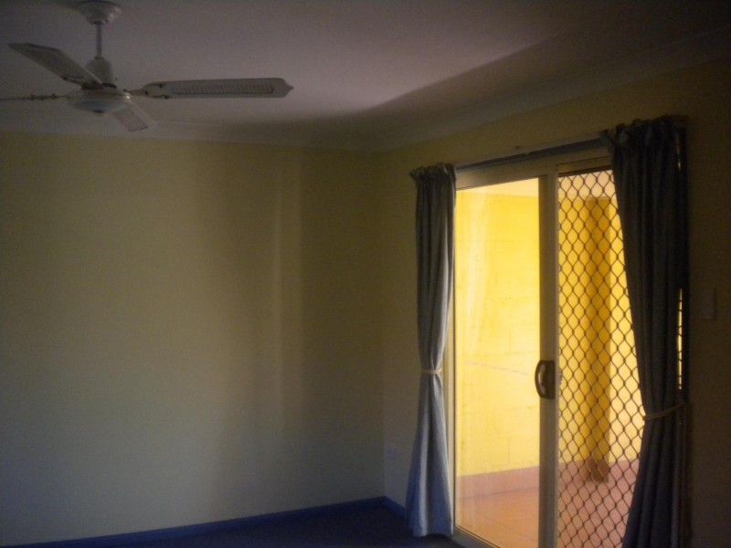 4/17 ELLEN ST, Woody Point QLD 4019