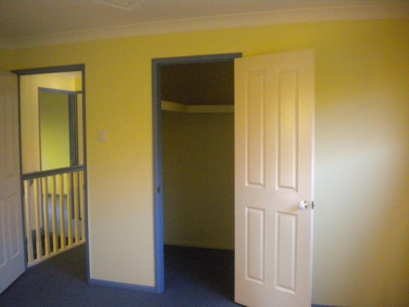 4/17 ELLEN ST, Woody Point QLD 4019