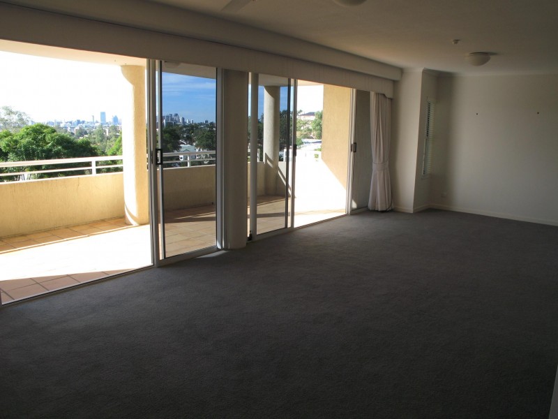 3/200 SWANN ROAD, Taringa QLD 4068