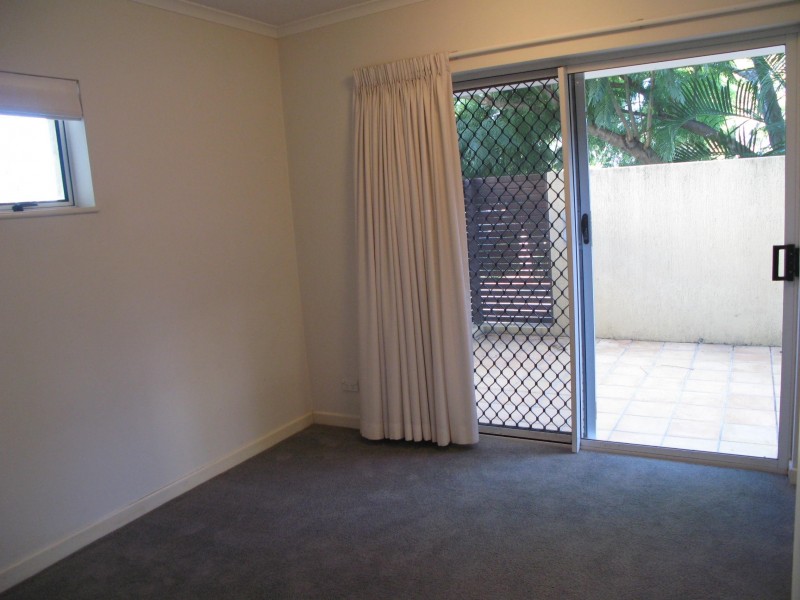 3/200 SWANN ROAD, Taringa QLD 4068