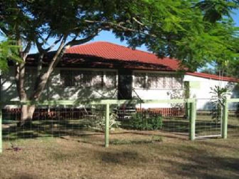 50 Wadeleigh Street, Bororen QLD 4678