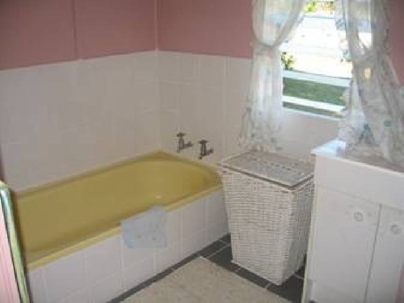 50 Wadeleigh Street, Bororen QLD 4678