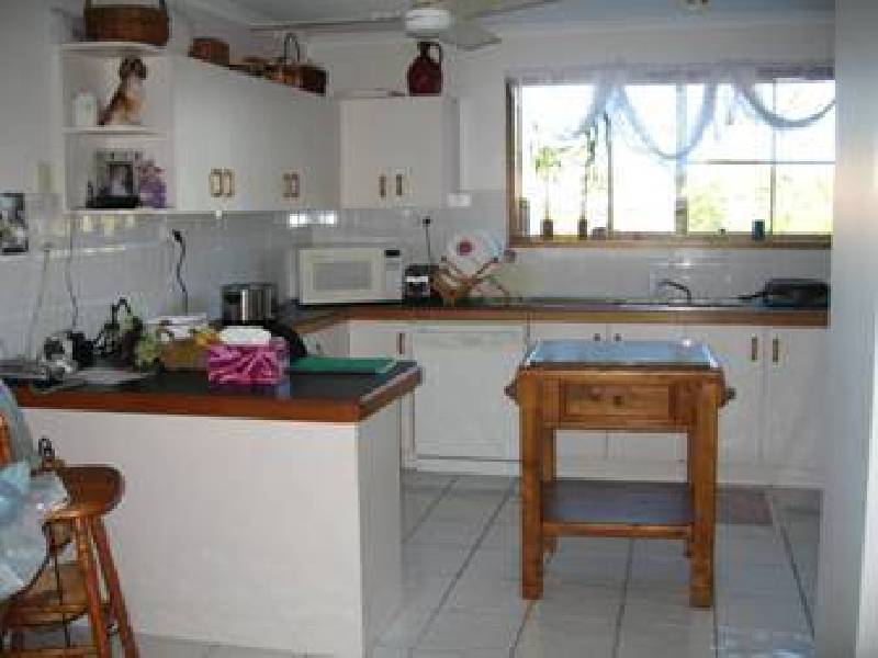 29 Tarcoola Drive, Boyne Island QLD 4680