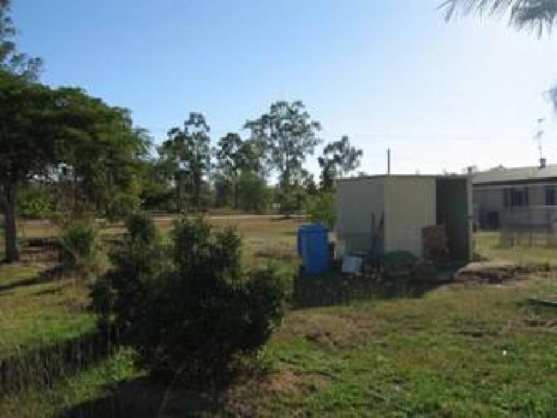 17 Wadeleigh Street, Bororen QLD 4678