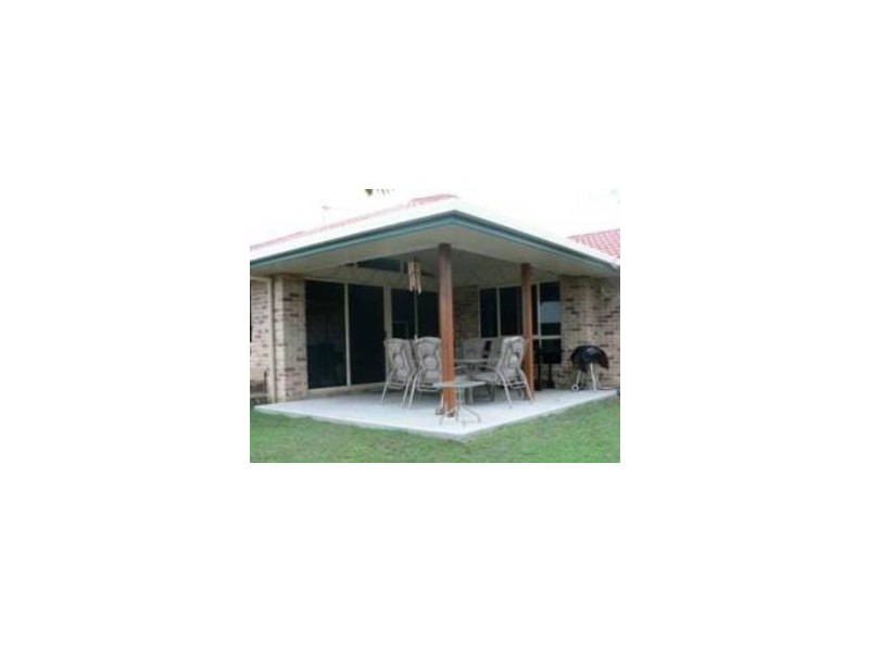 4 Riverside Drive, Tannum Sands QLD 4680