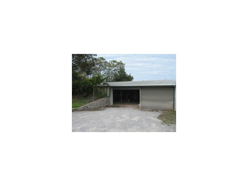 2 Mounter Street, Boyne Island QLD 4680