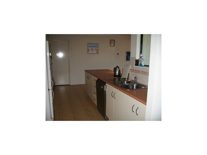 4 Eugenia Street, Boyne Island QLD 4680