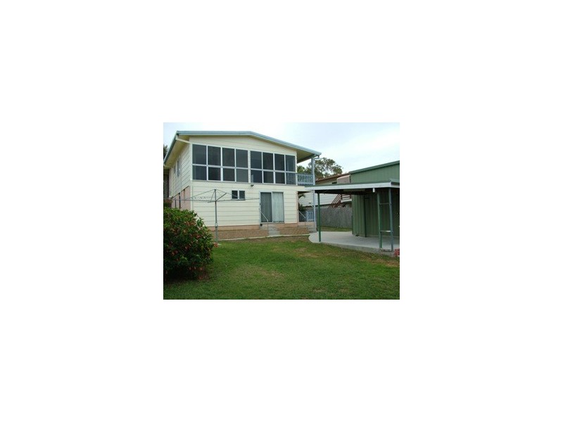 31 Amaroo Street, Boyne Island QLD 4680