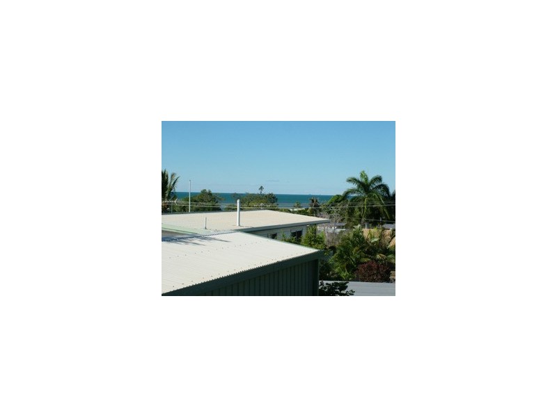 31 Amaroo Street, Boyne Island QLD 4680