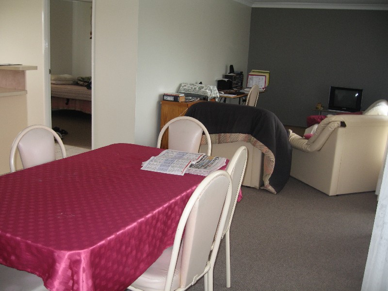 4/4 Pittsbay Crescent, Boyne Island QLD 4680