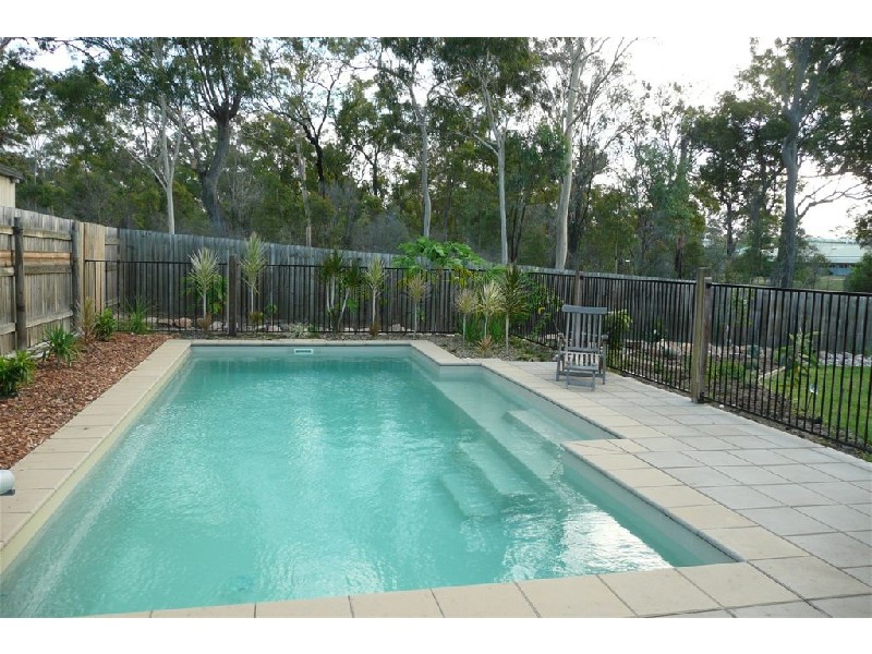 8 Longreach Court, Tannum Sands QLD 4680
