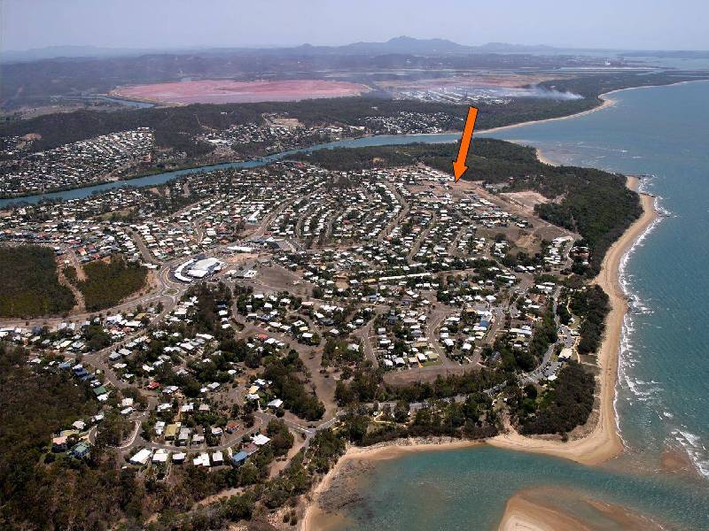 LAND OAKS ESTATE , Tannum Sands QLD 4680