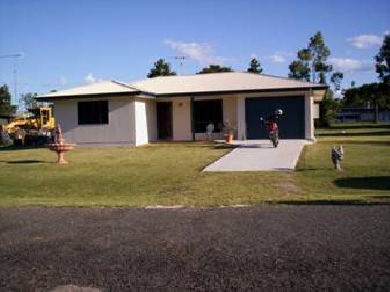 15 Brennan Street, Miriam Vale QLD 4677