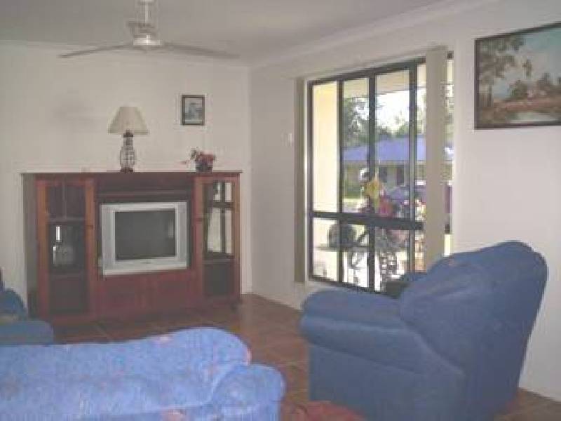 15 Brennan Street, Miriam Vale QLD 4677