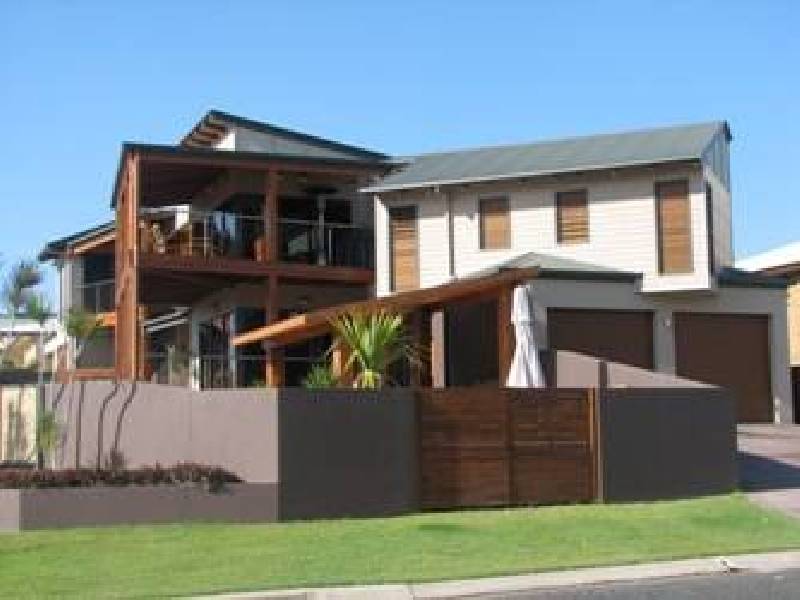 37 Wyndham Avenue, Boyne Island QLD 4680