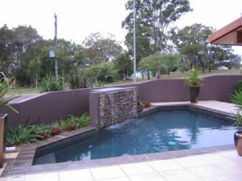 37 Wyndham Avenue, Boyne Island QLD 4680