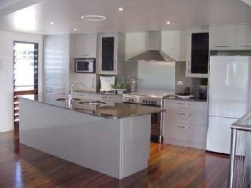 37 Wyndham Avenue, Boyne Island QLD 4680