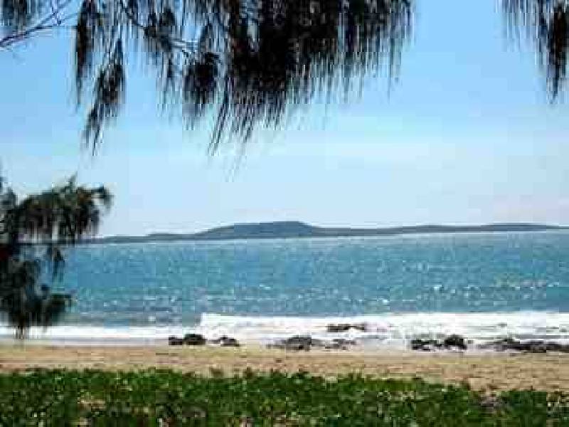 18 The Oaks Road, Tannum Sands QLD 4680