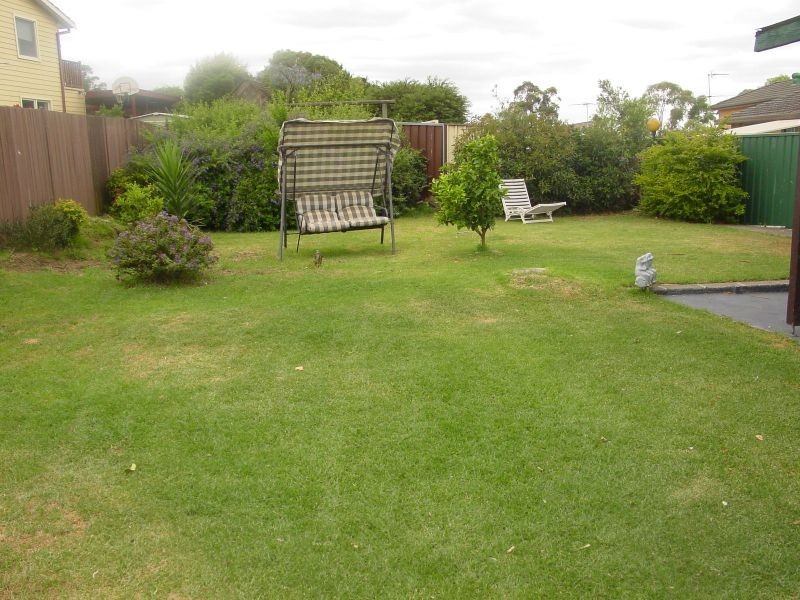 4 Beethoven Street, Seven Hills NSW 2147