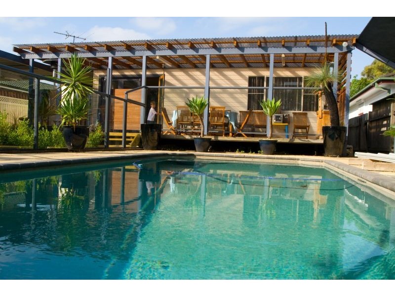 Old Toongabbie NSW 2146